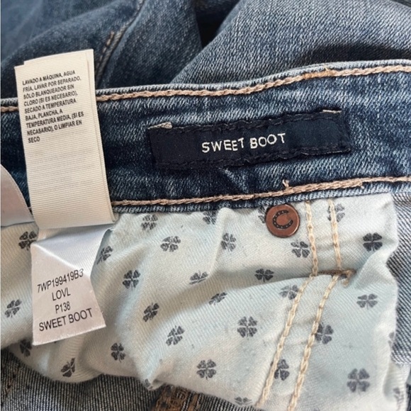 Lucky Brand Sweet Boot Jeans 10/30 - Picture 5 of 5